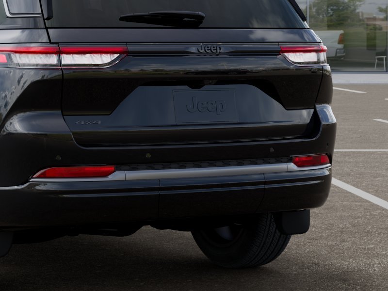 New 2027 High-Gloss Black Paint Jeep Limited Reserve image 22