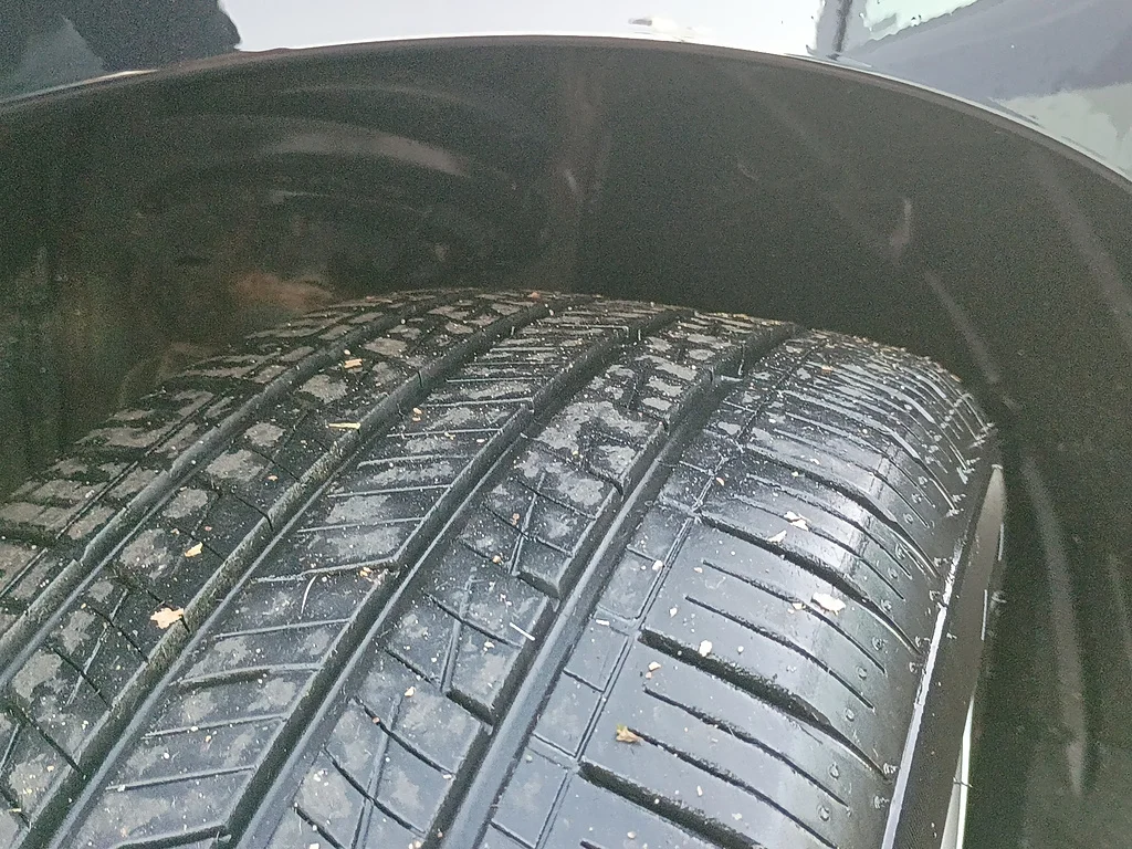 Used 2018 BLACK Honda LX image 9
