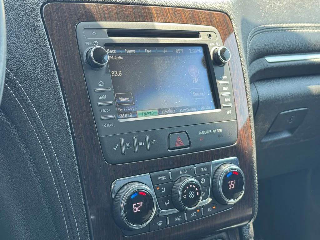 Used 2015 Gold Chevrolet 2LT image 15