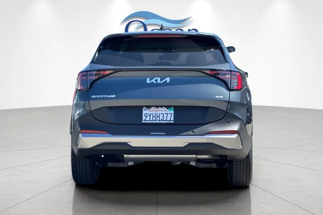 Used 2026 Gravity Gray Kia LX image 5