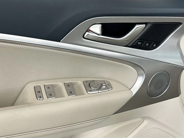 New 2026 Genesis G70 2.5T Prestige