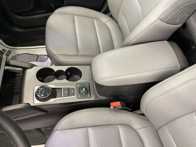 Used 2025 Velocity Blue Metallic Ford Badlands image 21