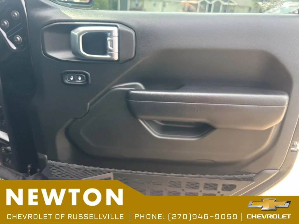 Used 2024 Black Jeep Rubicon image 22