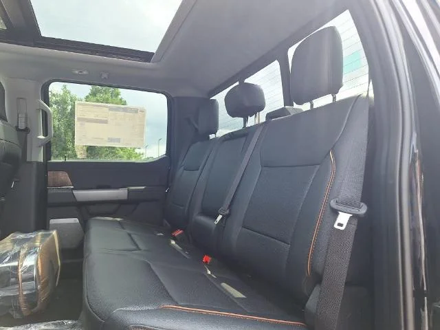 New 2026 Agate Black Metallic Ford F-350® Lariat® image 38