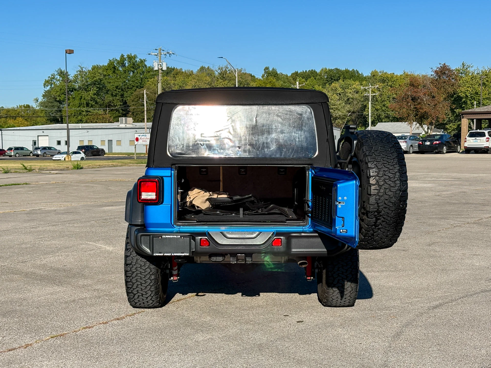 Used 2023 Blue Jeep Sport image 33