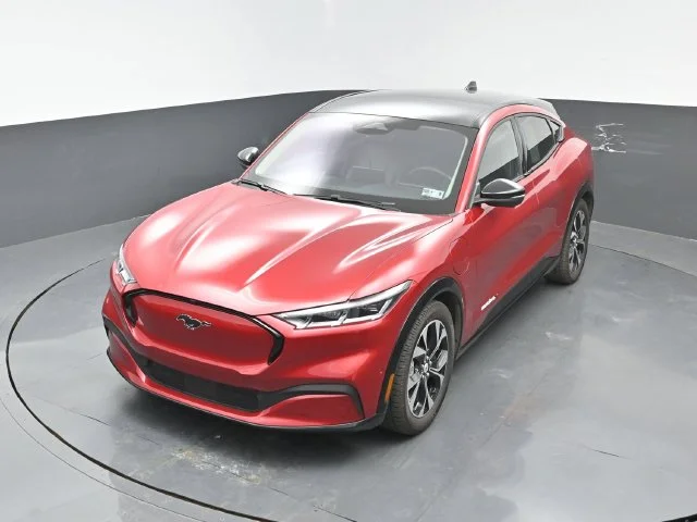 Certified Used 2021 Rapid Red Metallic Tinted Clearcoat Ford Premium image 46