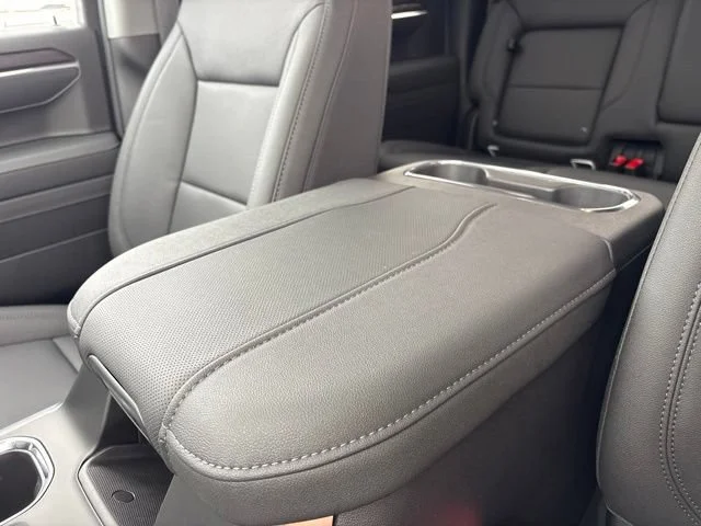 2026 GMC Sierra 1500 SLT - Photo 25