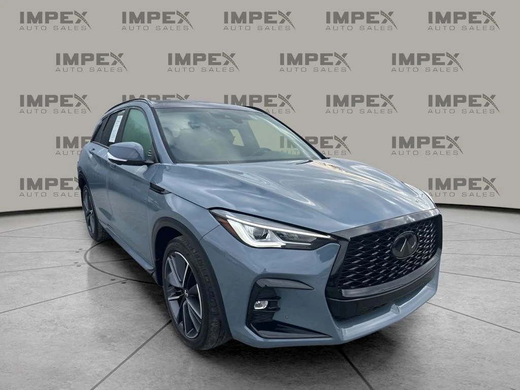 Used 2024 Gray INFINITI SPORT image 7