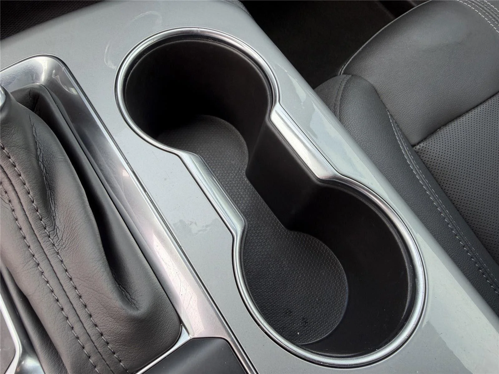 Used 2021 Silver Ice Metallic Chevrolet LT image 20
