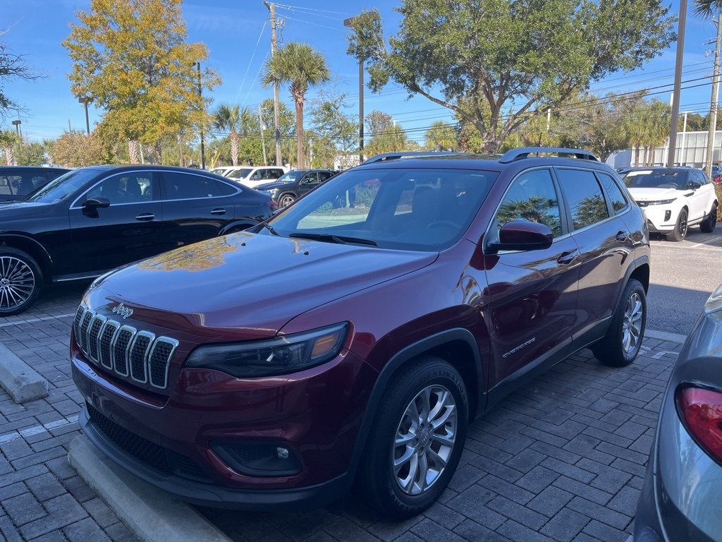 2019 Jeep Cherokee Latitude photo 2