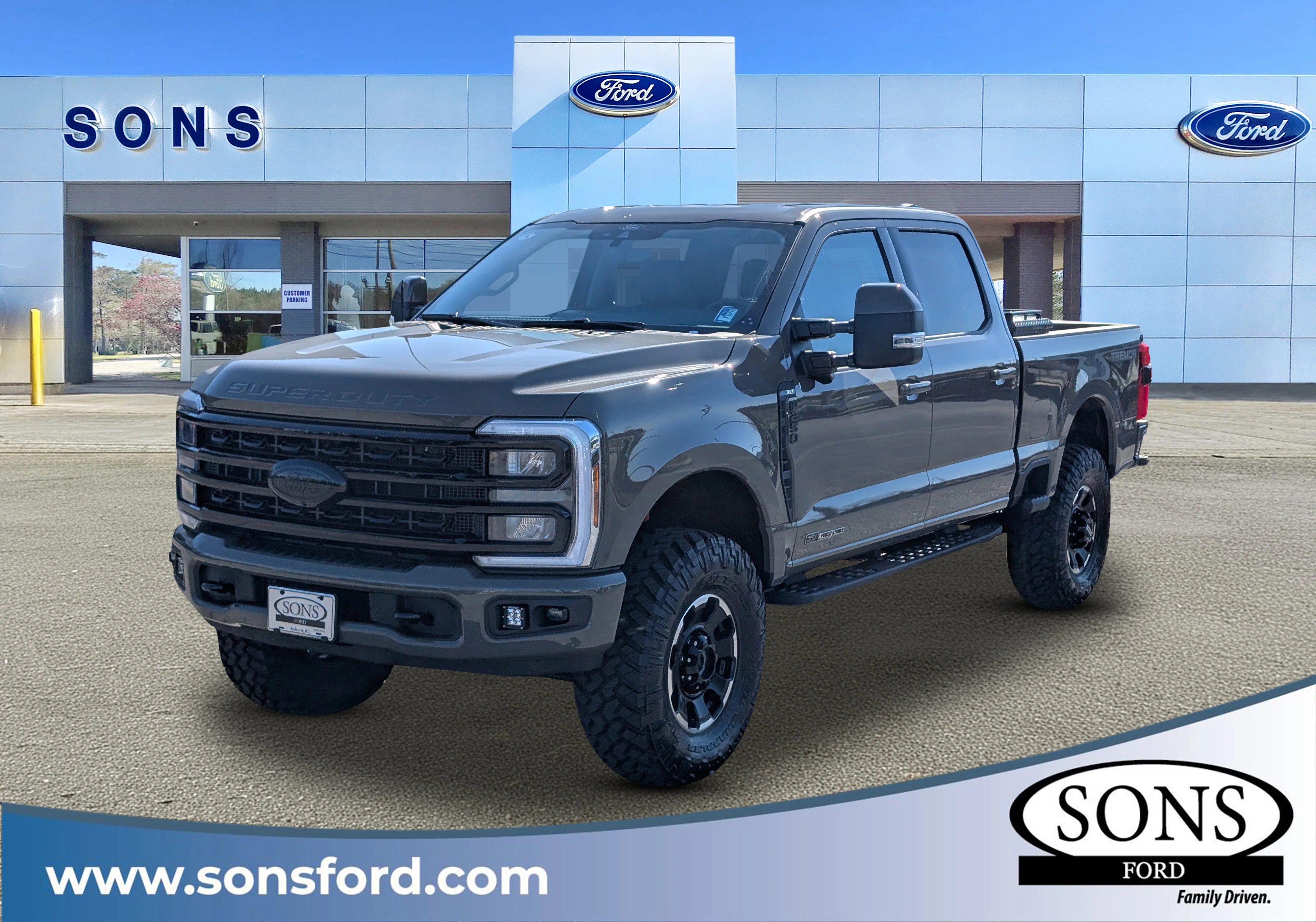 New 2026 Marsh Gray Ford XLT image 1