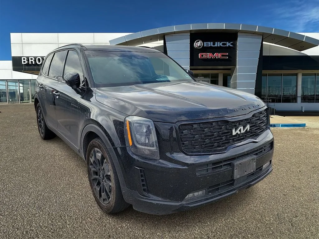 Used 2022  Kia SX image 1