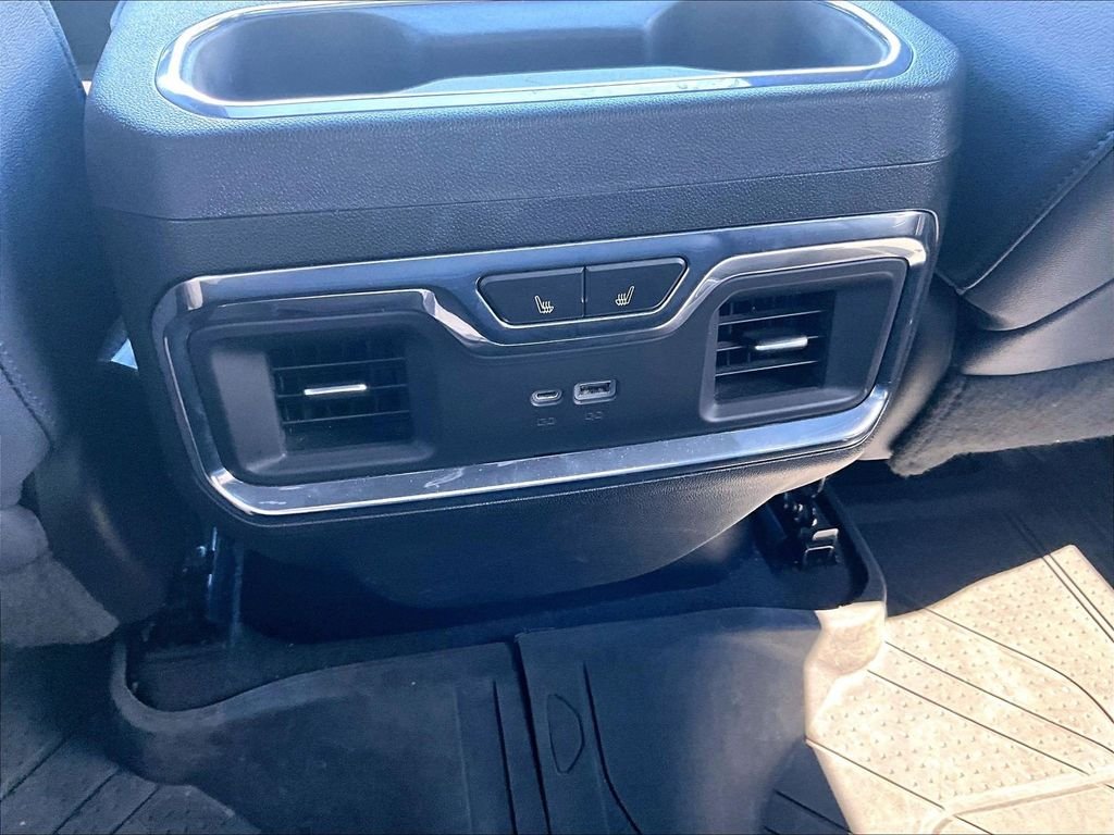 Used 2022 Beige Chevrolet High Country image 28