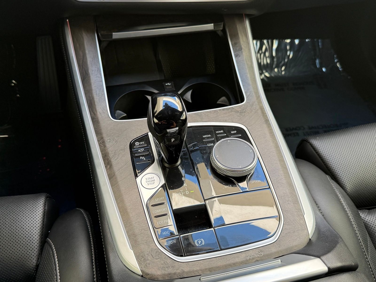 Certified Used 2023 Mineral White Metallic BMW xDrive40i image 29