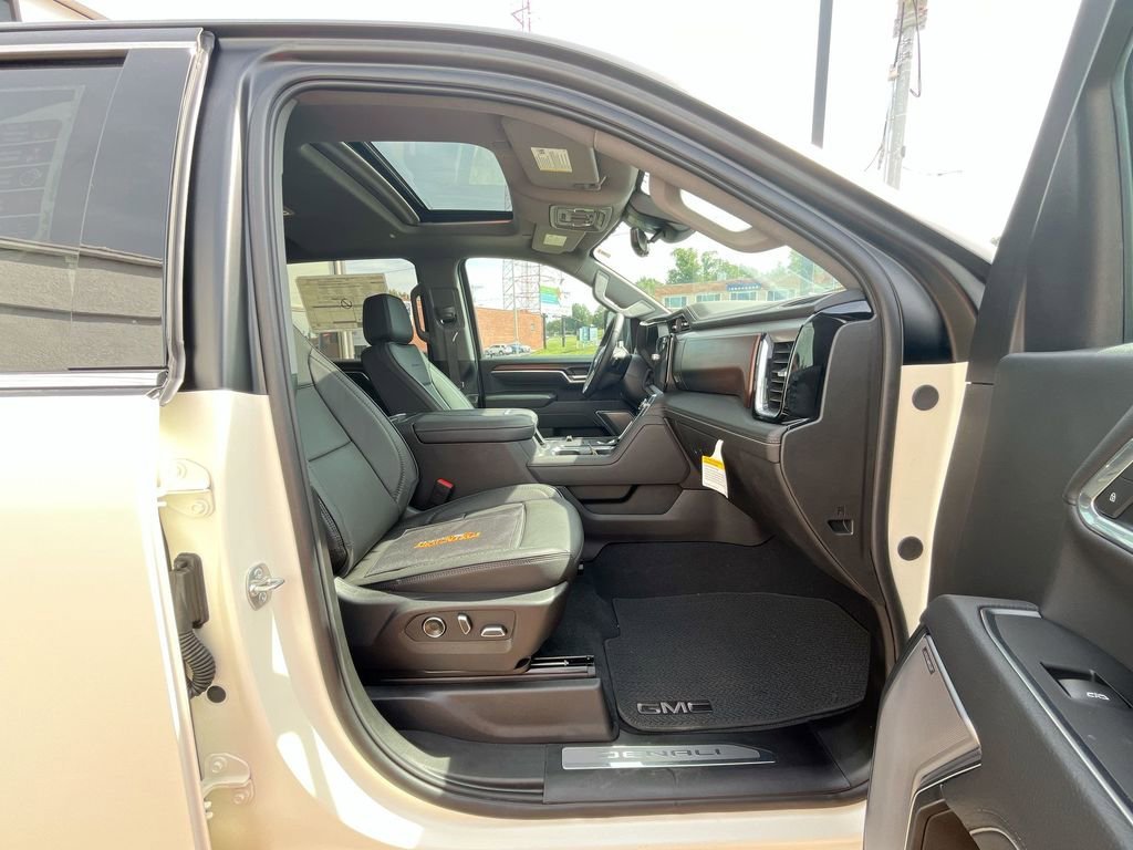 2025 GMC Sierra 2500HD Denali - Photo 43