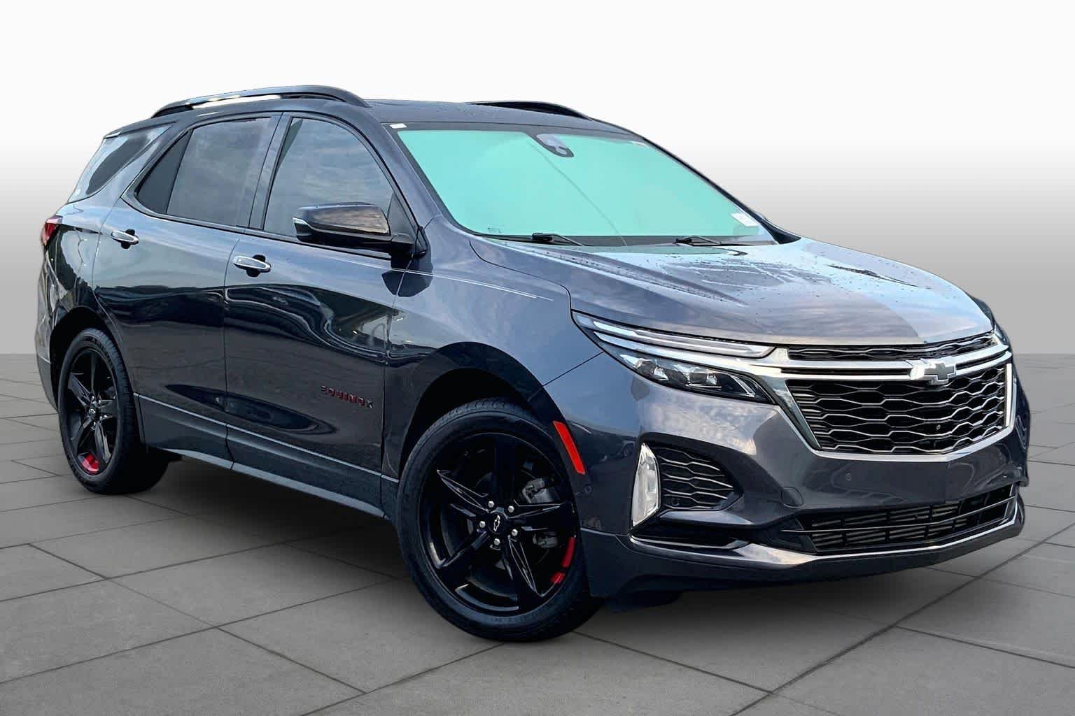Used 2022 Iron Gray Metallic Chevrolet Premier image 3
