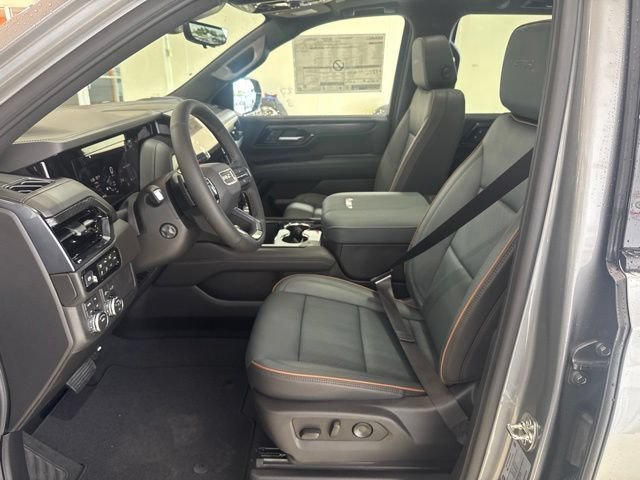 2026 GMC Yukon AT4 - Photo 3