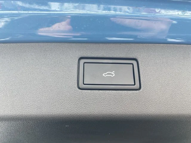 2026 Volkswagen Tiguan SE - Photo 63