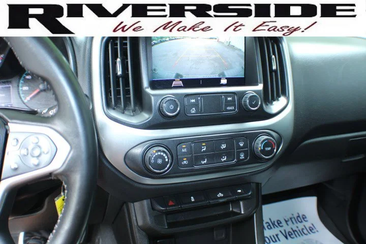 Used 2022 Satin Steel Metallic Chevrolet LT image 11