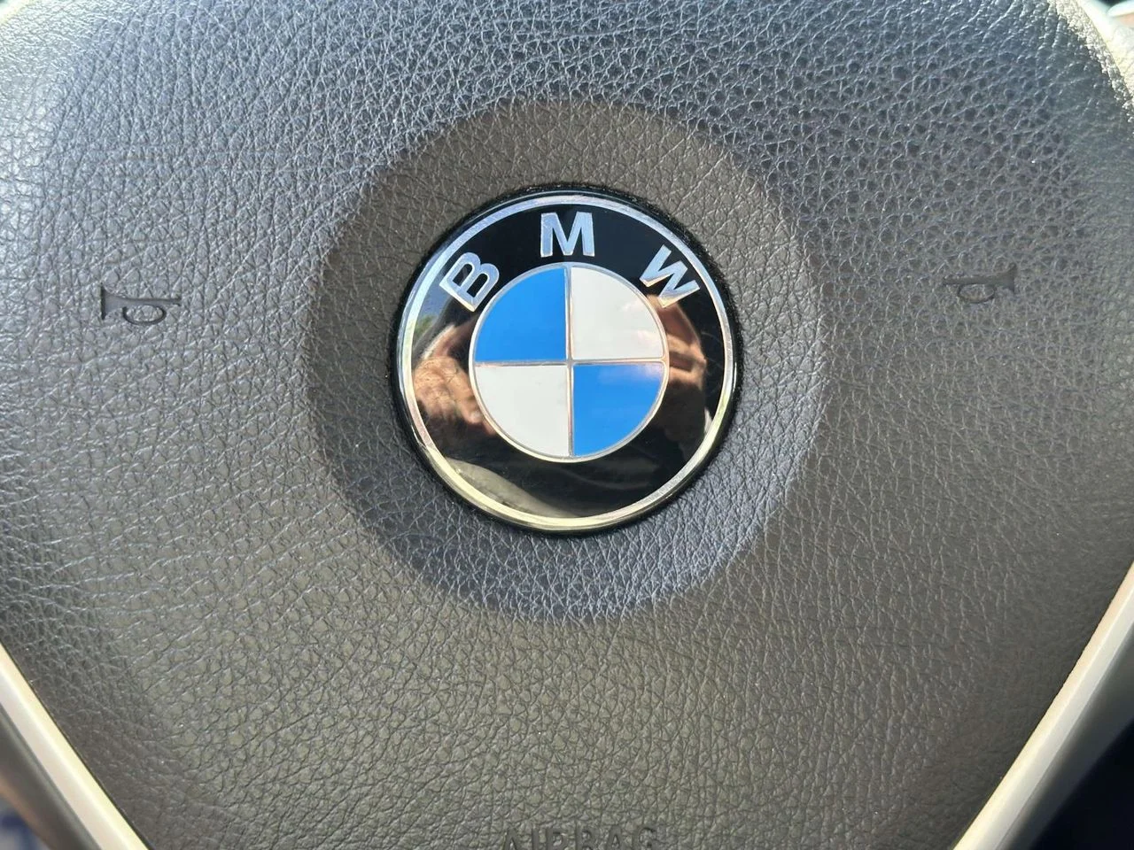 Used 2016 Alpine White BMW xDrive image 23