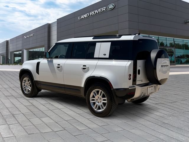 Used 2020 White Land Rover S image 3