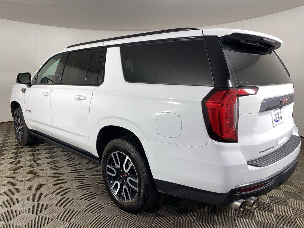 Used 2023 Summit White GMC 4WD AT4 image 29