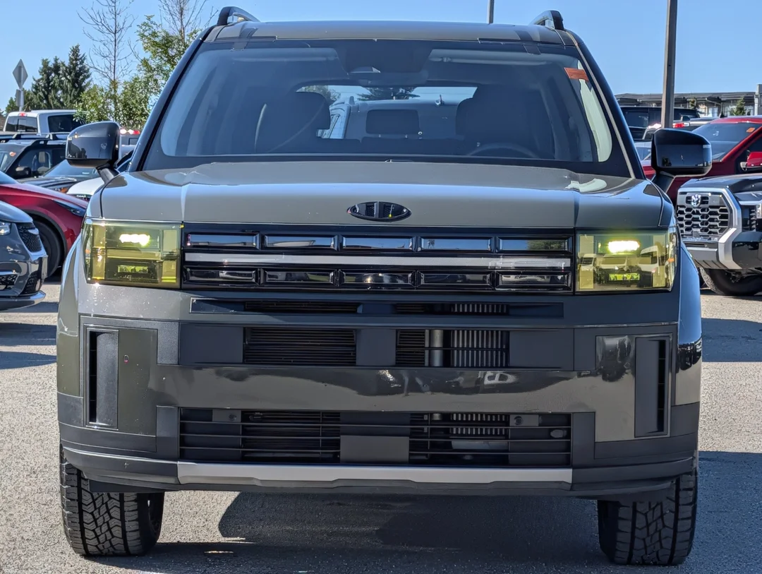 Used 2025 Green Hyundai XRT - - Turbo I-4 - AWD - All-Terrain Tires - Sunroof - Roof Rails & More! image 3