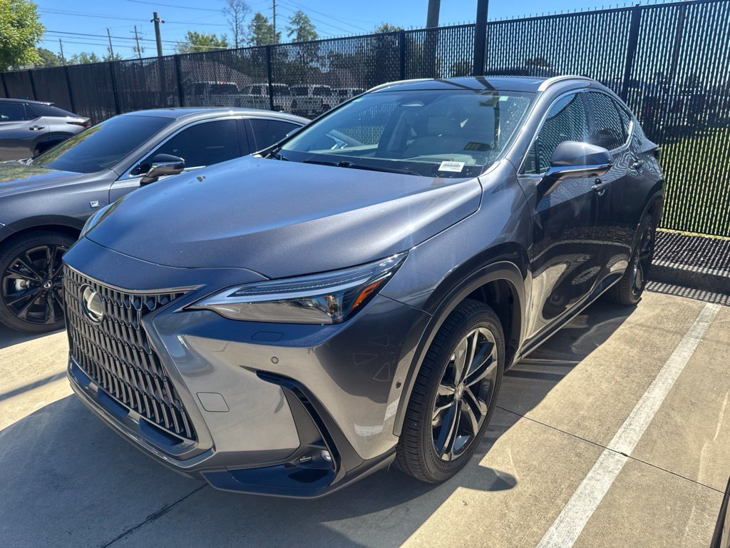 Certified Used 2025 Gray Lexus 450h+ Luxury image 4