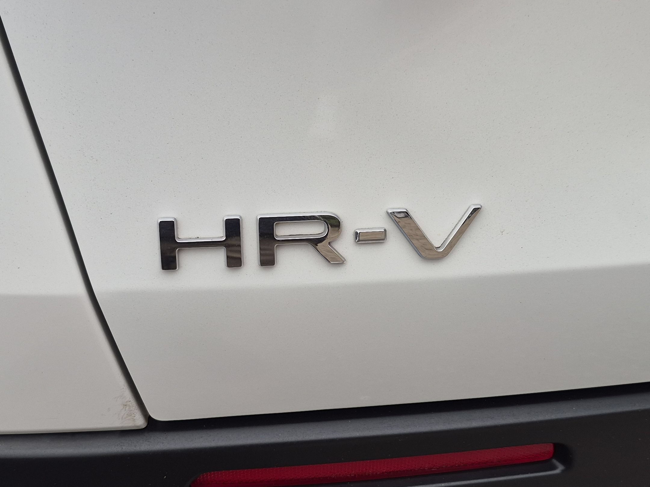 Used 2024 White Honda LX image 13