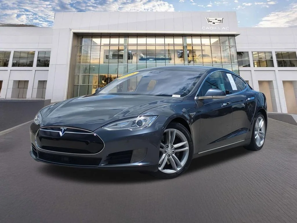 2016 Tesla Model S's photo