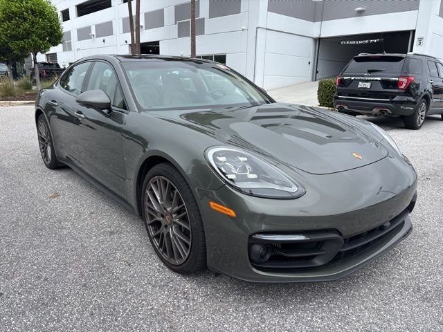 2023 Porsche Panamera Platinum Edition