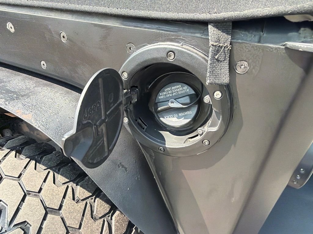 Used 2018 Black Jeep Unlimited Rubicon image 48