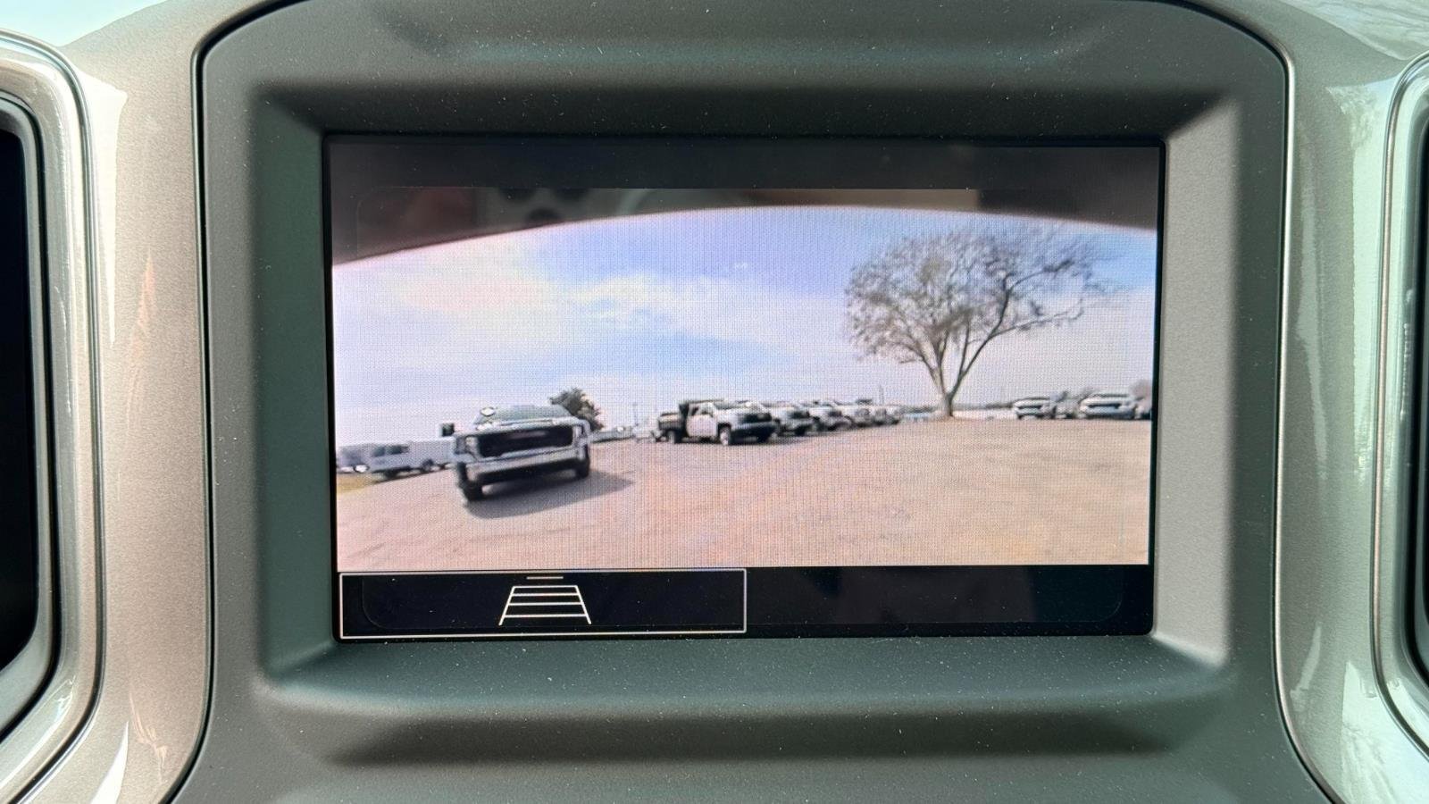 New 2026 Summit White GMC Pro image 21