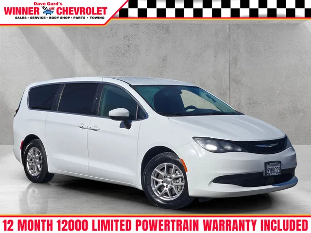 2023 Chrysler Voyager LX