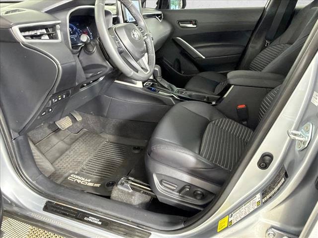 Certified Used 2024 SONIC SILVER Toyota  image 10
