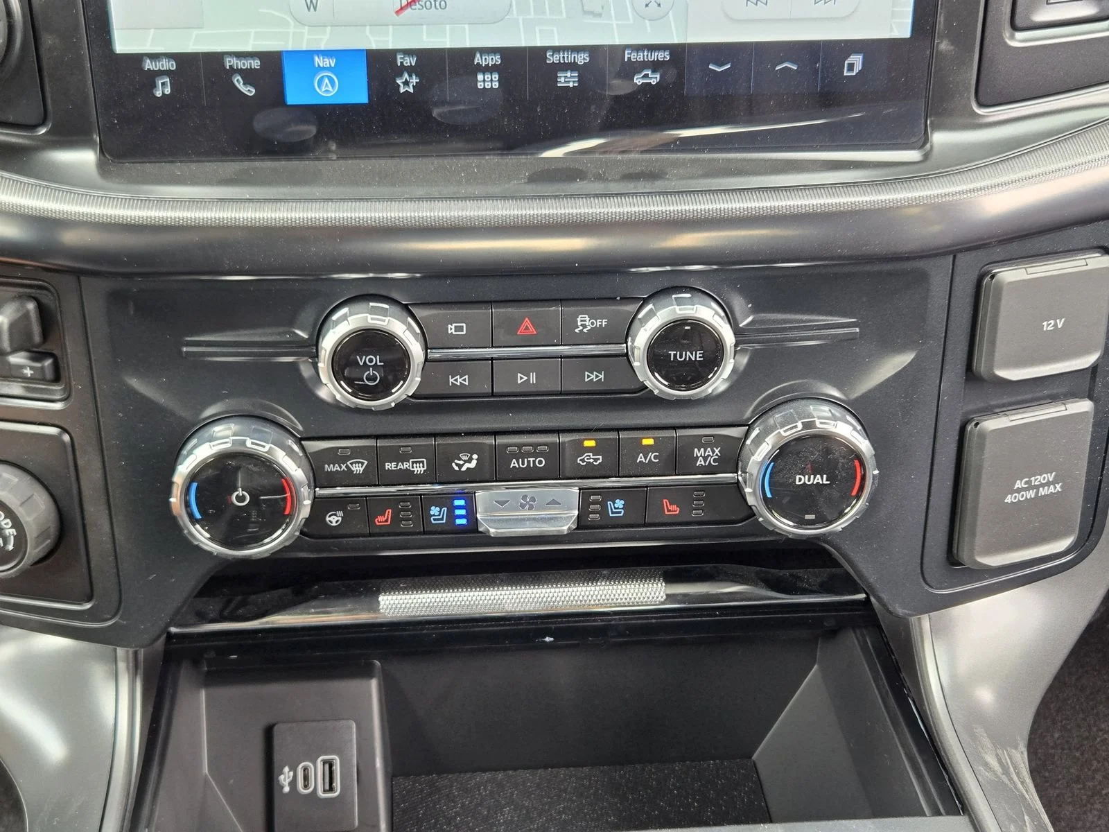 New 2026 Agate Black Metallic Ford Lariat® image 13