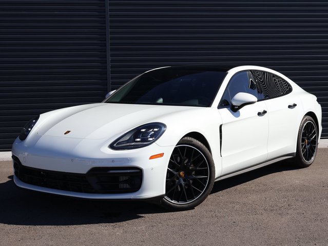 2023 Porsche Panamera 4 Platinum Edition