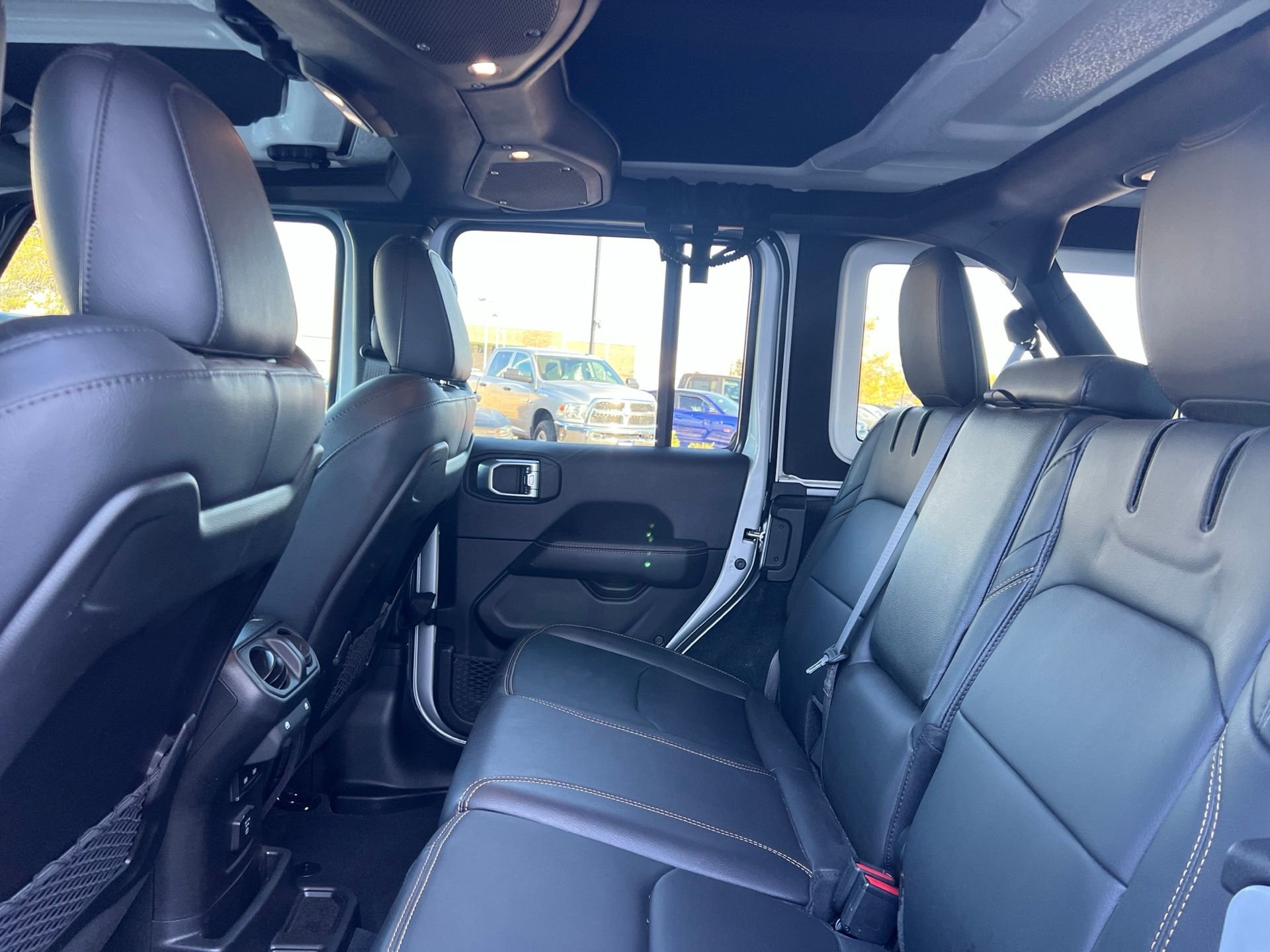 Used 2024 Silver Jeep Sahara 4xe image 19