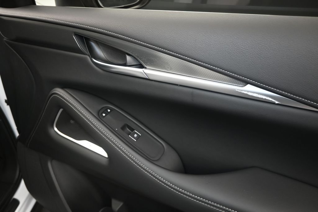 New 2026 RADIANT WHITE INFINITI Luxe FWD image 23