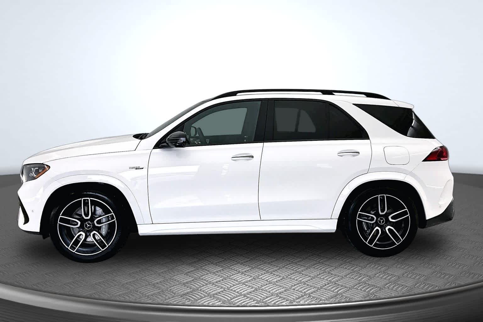 New 2027 Polar White Mercedes-Benz AMG® GLE 53e 4MATIC+ SUV image 3