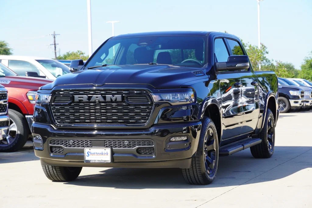 New 2026 Diamond Black Crystal Pearlcoat RAM Big Horn/Lone Star image 3