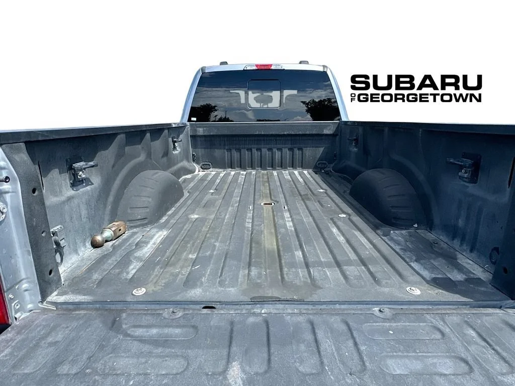 Used 2020 Silver Ford Lariat image 30