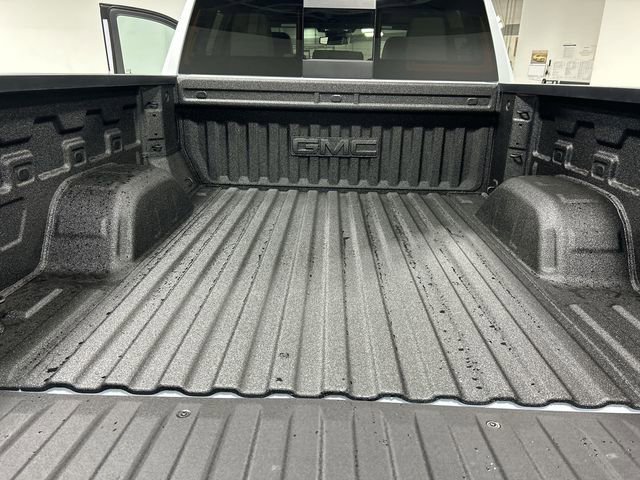 2026 GMC Sierra 1500 SLT - Photo 24
