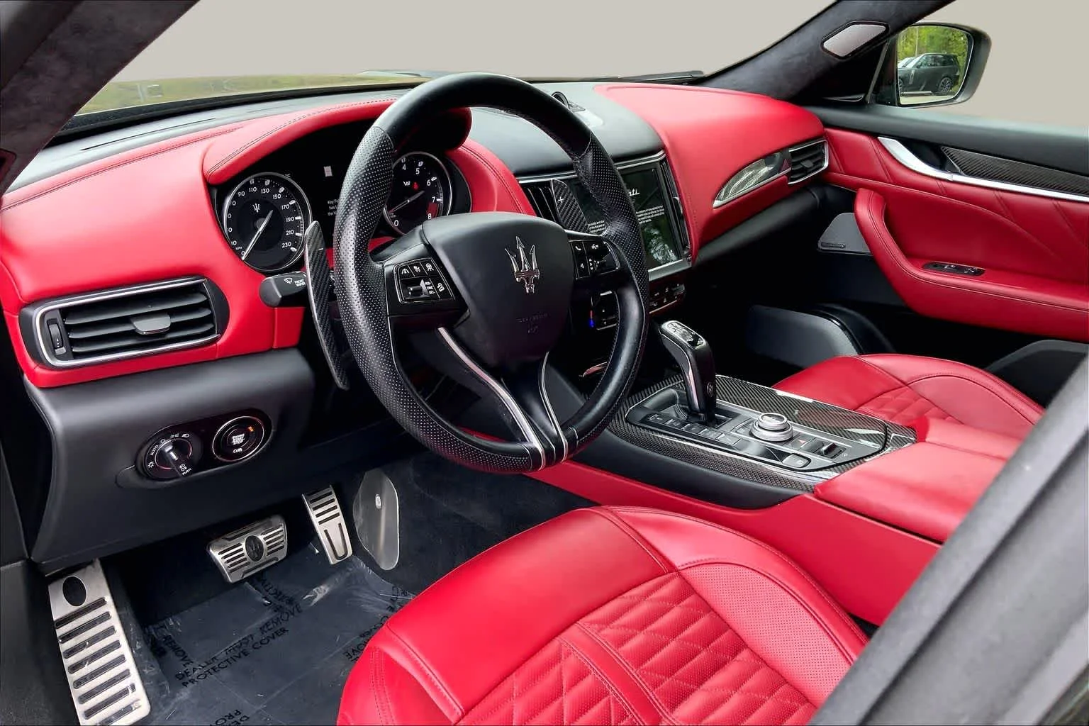 Used 2021 Nero Ribelle Metallic Maserati Trofeo image 17