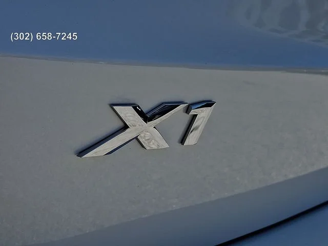 New 2026 Mineral White Metallic BMW xDrive28i image 21