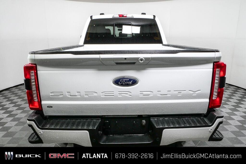 Used 2024 Oxford White Ford XLT image 27