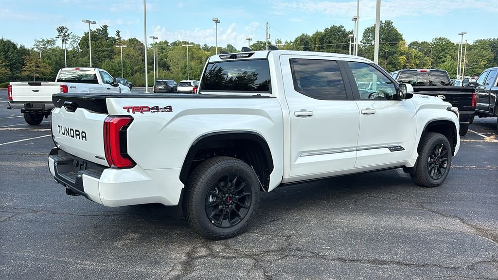 New 2026 Wind Chill Pearl <sup>1</sup> Toyota Tundra Platinum image 33