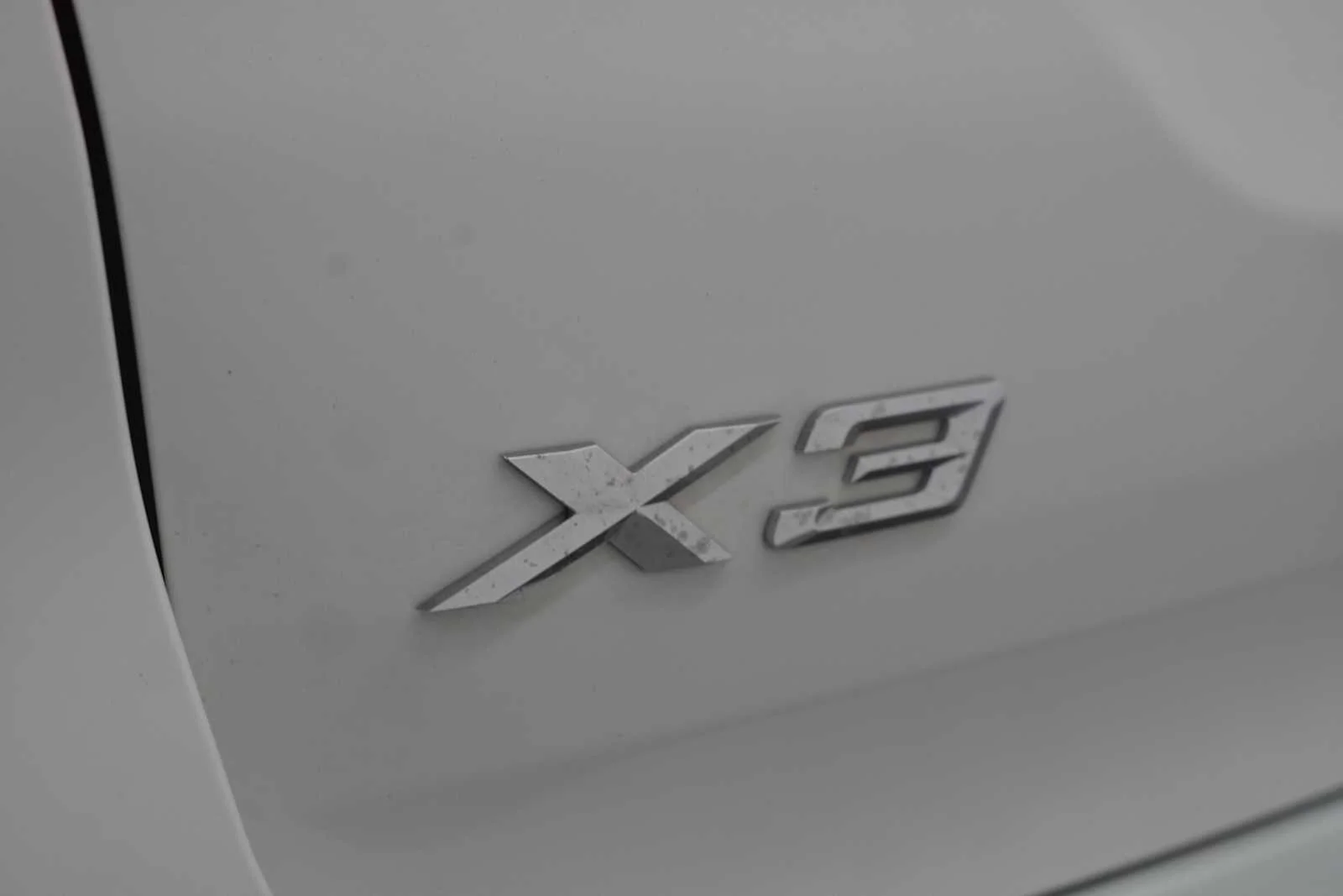 Used 2021 Alpine White BMW xDrive30i image 9