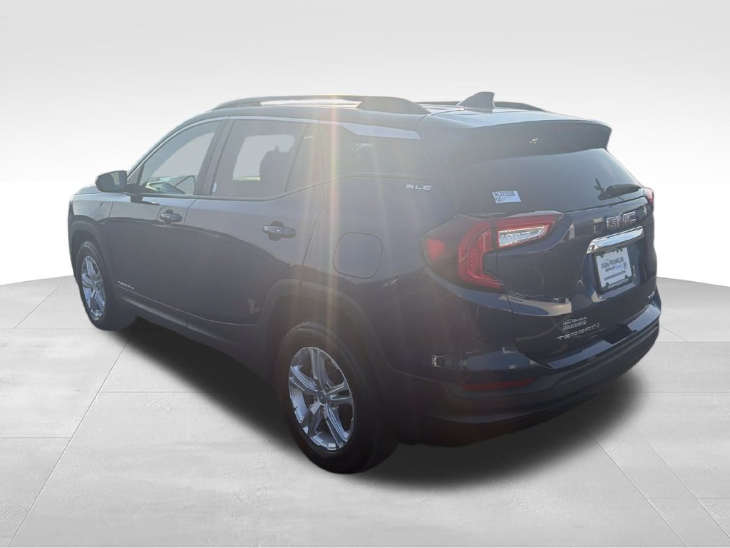 Used 2022 Blue GMC SLE image 3