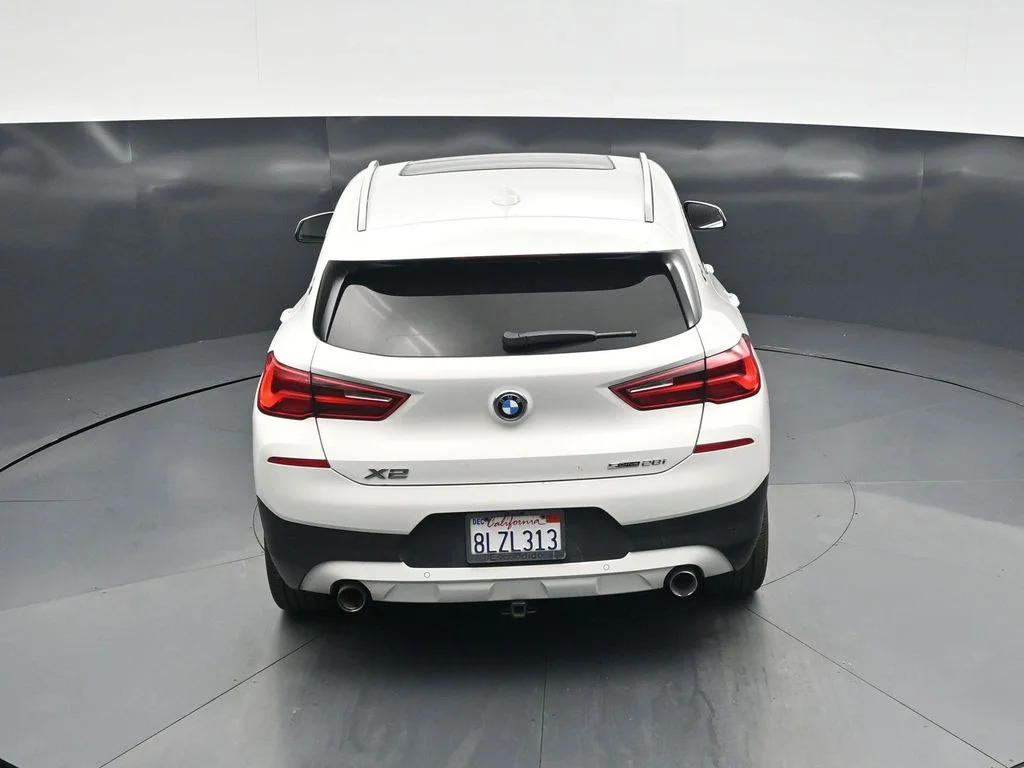 Used 2020 White BMW sDrive28i image 45